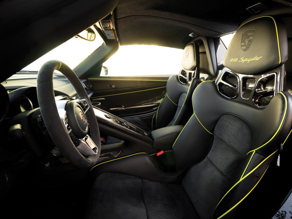 The interior is a gorgeous collection of leather and carbon fiber.