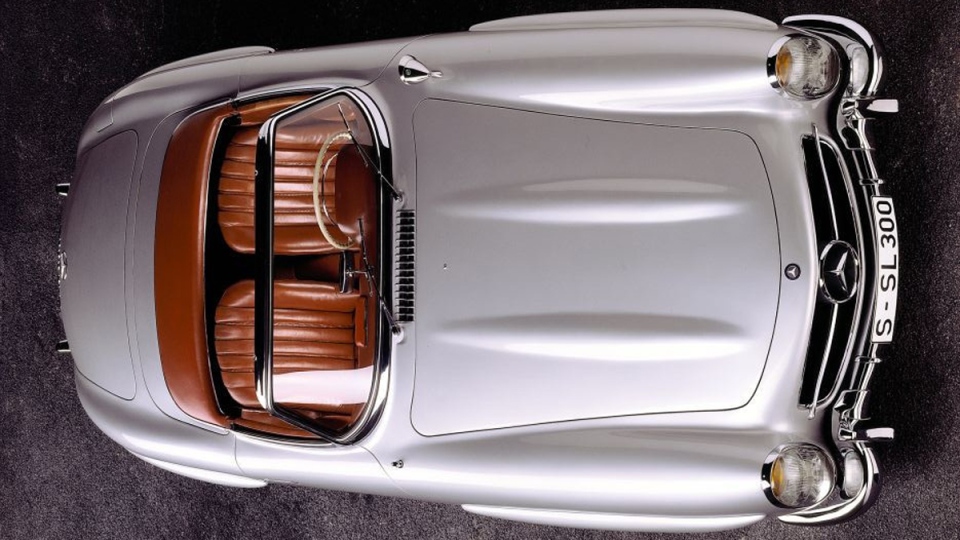 Mercedes-Benz 300 SL Roadster (W 198 II series) built from 1957 to 1963. (Daimler AG)