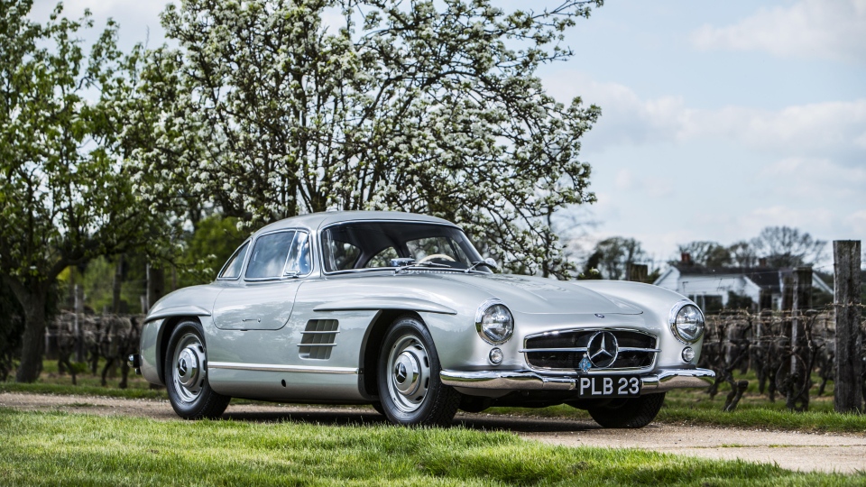 Bonhams auctioned this 1954 Mercedes-Benz 300 SL 'Gullwing' on July 12, 2014. (Bonhams)