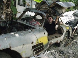 Miguel Llorente with the lost Cuban Gullwing